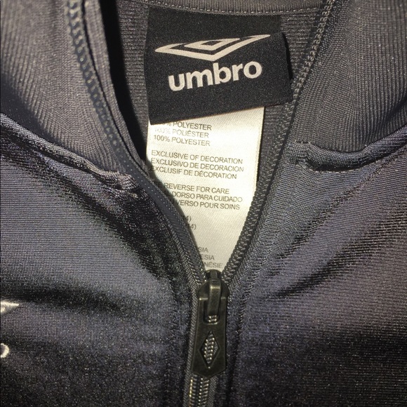 Umbro brand Youth light weight gray zip up jacket Size large - Picture 4 of 8